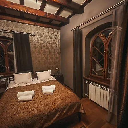 Zamek 4*