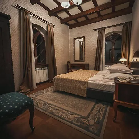Zamek Bed & Breakfast