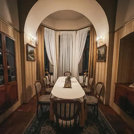 Nocleg ze śniadaniem Zamek