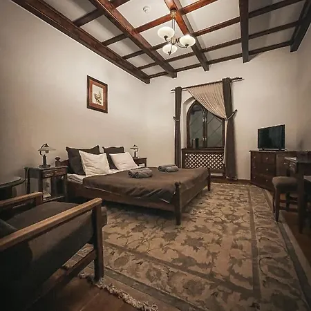 Zamek Bed & Breakfast *