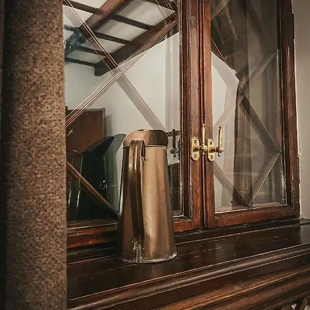 Zamek Nocleg ze śniadaniem