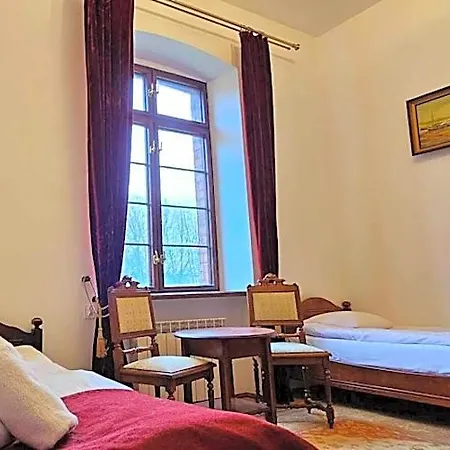Zamek 4*