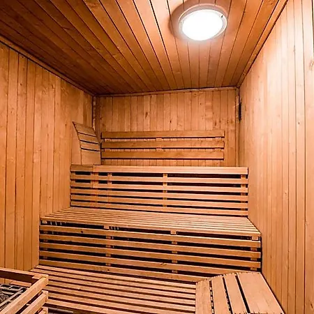 Frühstückspension Zamek 4*