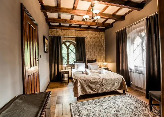 Zamek Nocleg ze śniadaniem Rzucewo